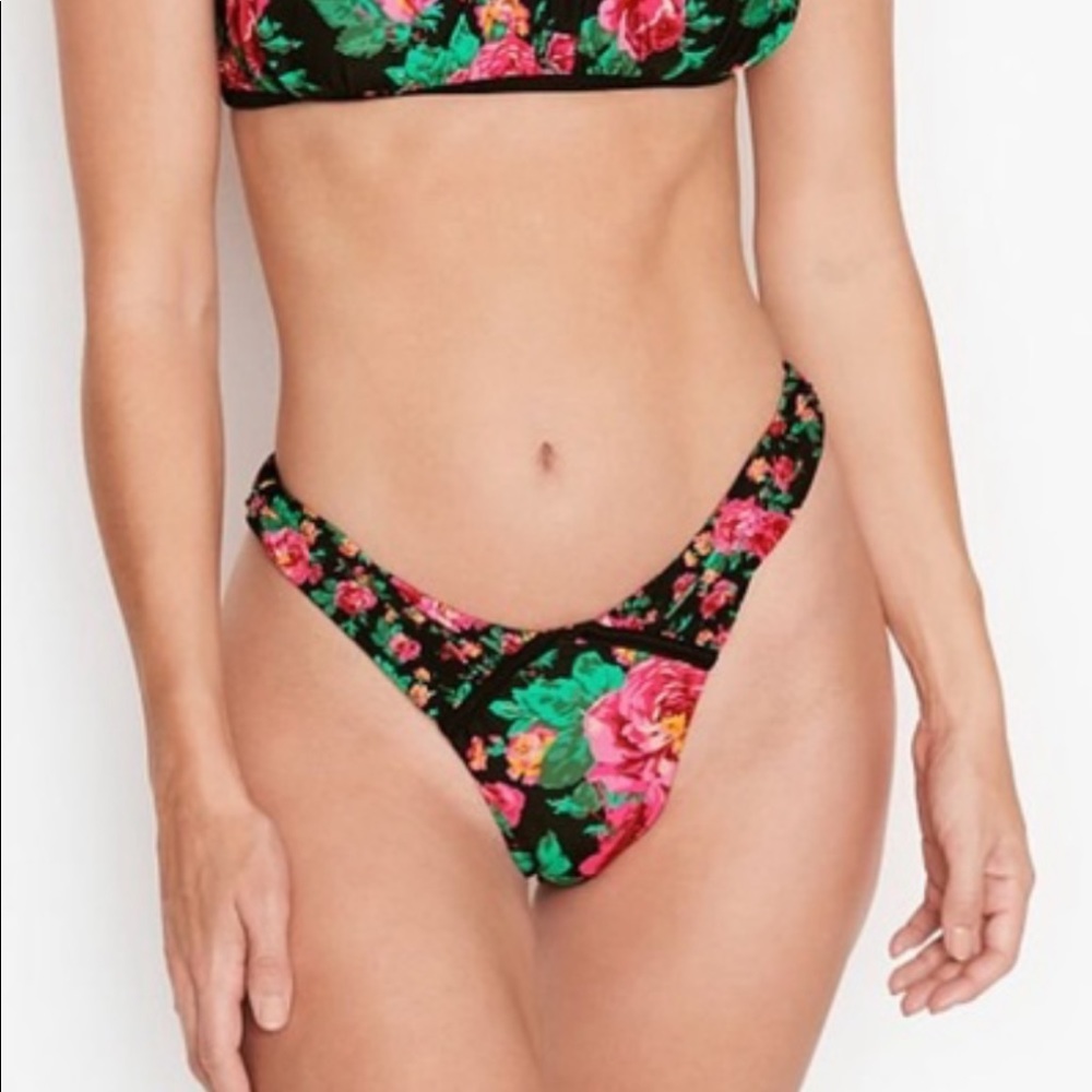 Rosewater cheeky bikini bottom size L - ONLY WORN 2x. BOTTOMS ONLY - Picture 2 of 9